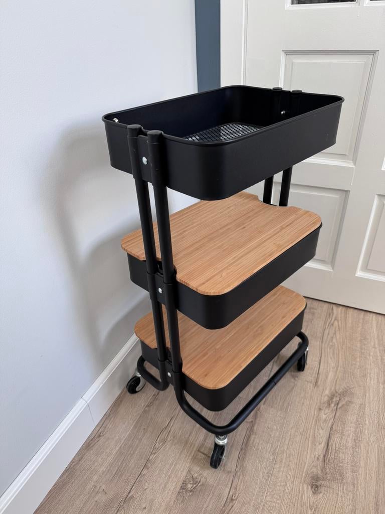 Ikea rolkast, Ophalen, Zo goed als nieuw