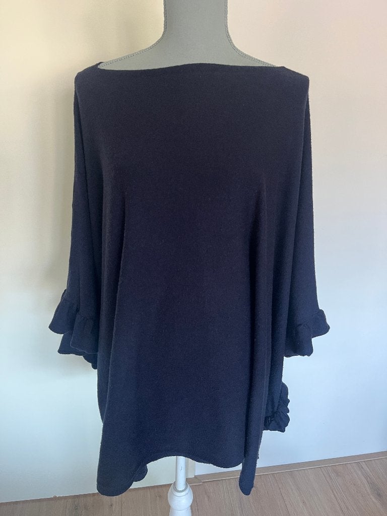 Donkerblauwe poncho/wijde trui met ruffles/ruches, Ophalen of Verzenden, Gedragen, Maat 46/48 (XL) of groter, Blauw