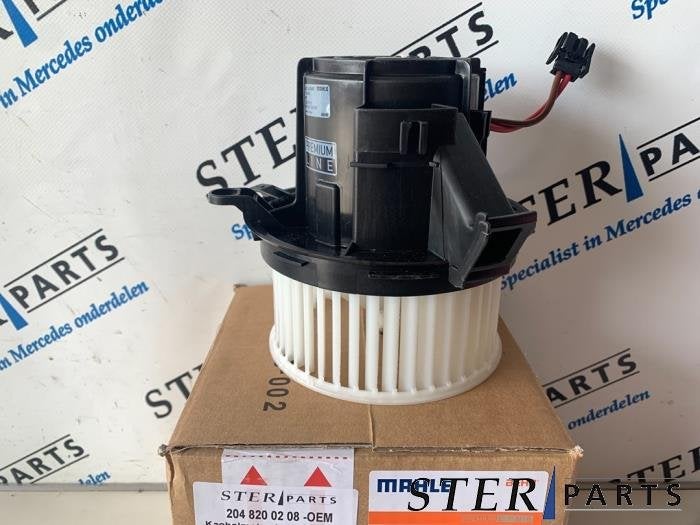 Kachel Ventilatiemotor van een Mercedes C-Klasse, 12 maanden garantie, -, Nieuw, Ophalen of Verzenden