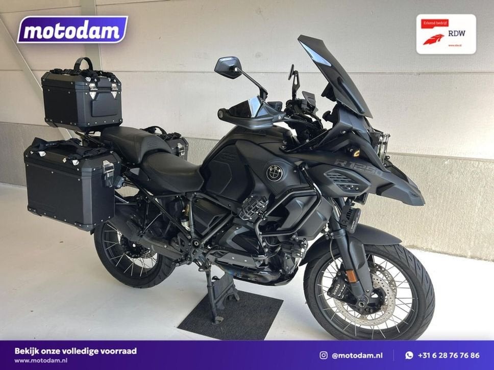 Volledig Custom | BMW R1250GS Adventure | 2022 Triple Black, 2 cilinders, 1254 cc, Motorrijbewijs A, Bedrijf