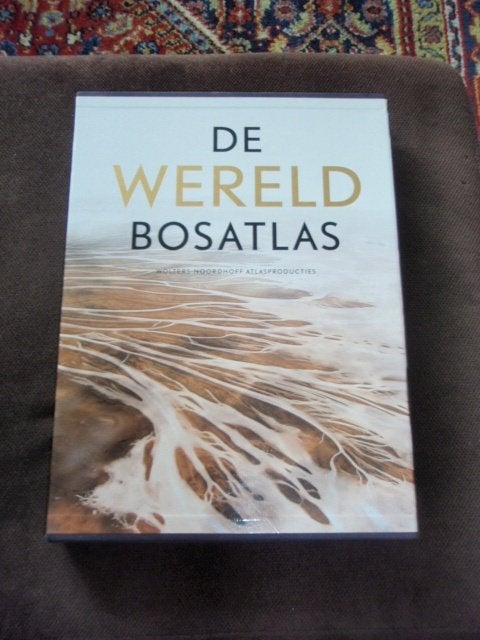 Wereld Bosatlas Cartografie van de 21ste eeuw., Bosatlas, 2000 tot heden, Ophalen of Verzenden, Zo goed als nieuw