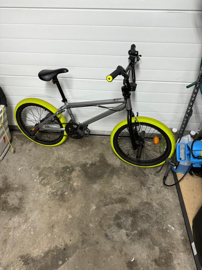 Bmx fiets ZGAN. nauwelijks gebruikt., Ophalen of Verzenden, Zo goed als nieuw, Staal