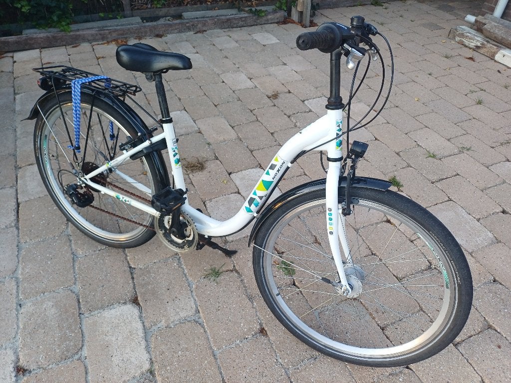 Noxon kinderfiets 26 inch - Wit met versnellingen, 26 inch of meer, Gebruikt, Velgrem, Versnellingen