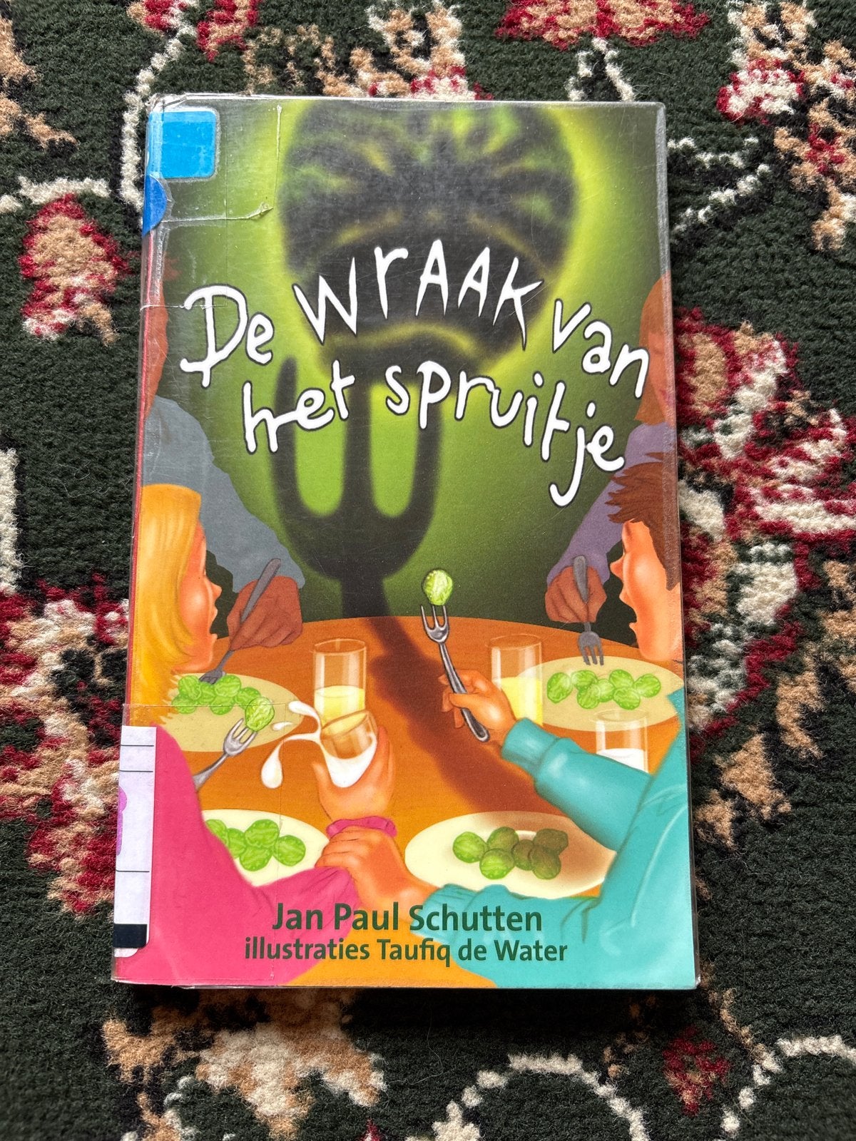 De Wraak van het Spruitje - Jan Paul Schutten, Ophalen of Verzenden, Gelezen, Fictie algemeen