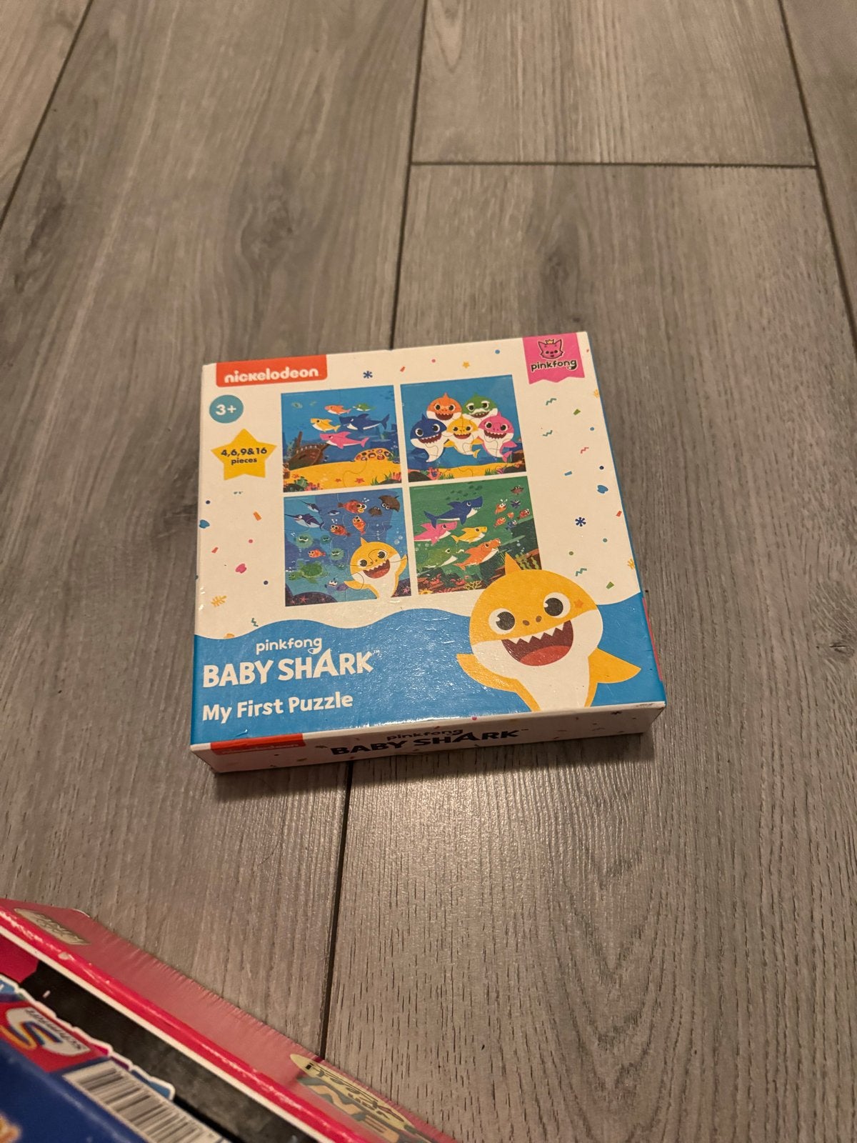 Baby Shark Mijn Eerste Puzzel (4-in-1), Ophalen of Verzenden, 10 tot 50 stukjes, Zo goed als nieuw, 2 tot 4 jaar