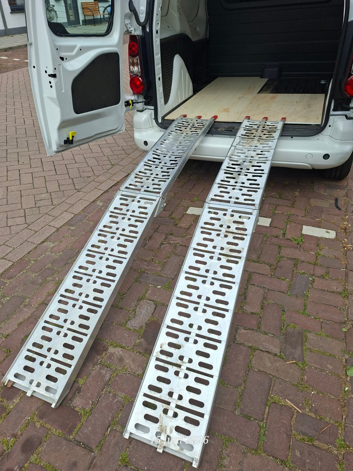 Set van 2 opvouwbare aluminium oprijplaat, Ophalen of Verzenden, Gebruikt