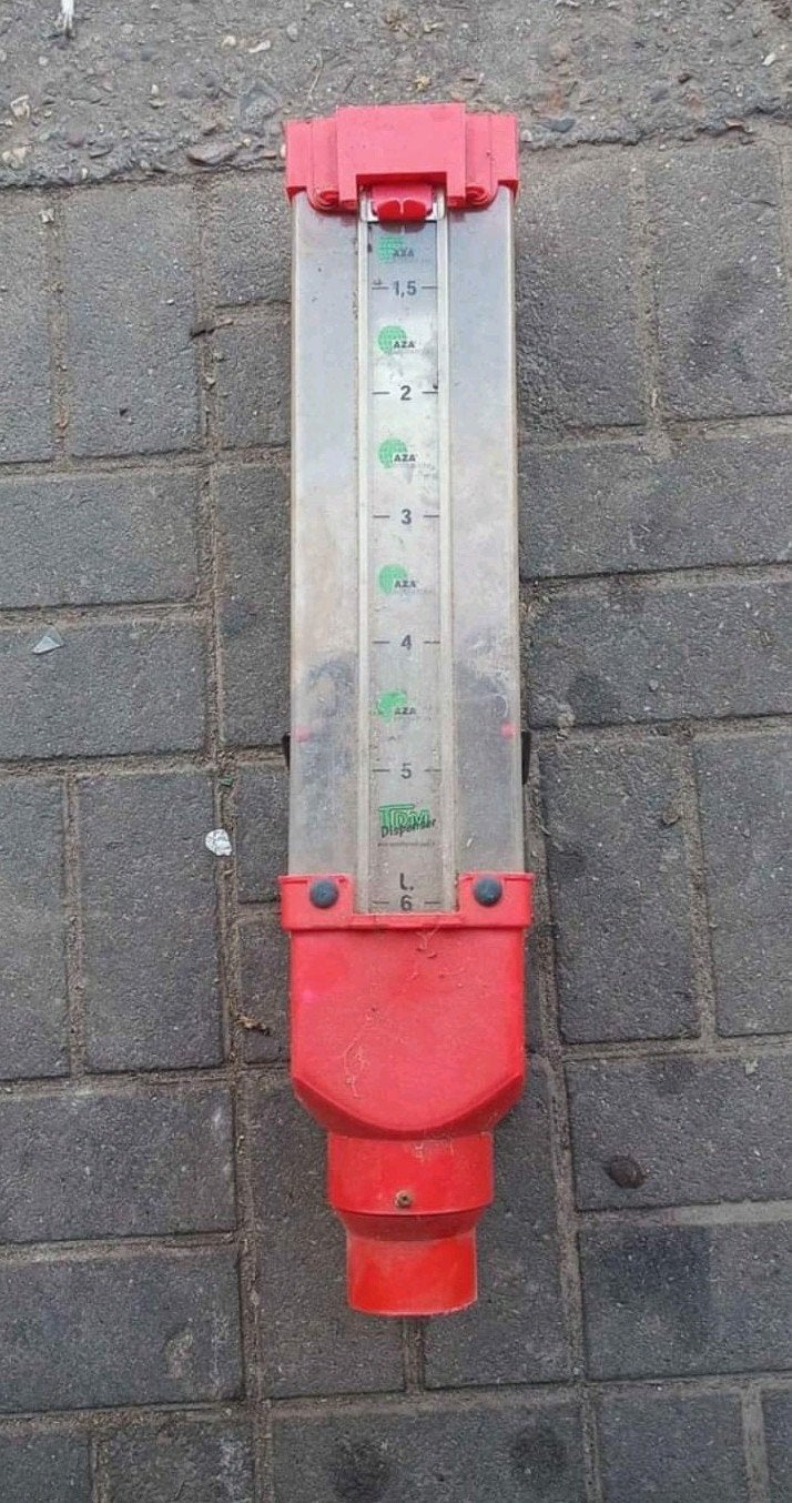 Aza voerdosators 6 liter, Dieren en Toebehoren, Ophalen of Verzenden, Voerbakje