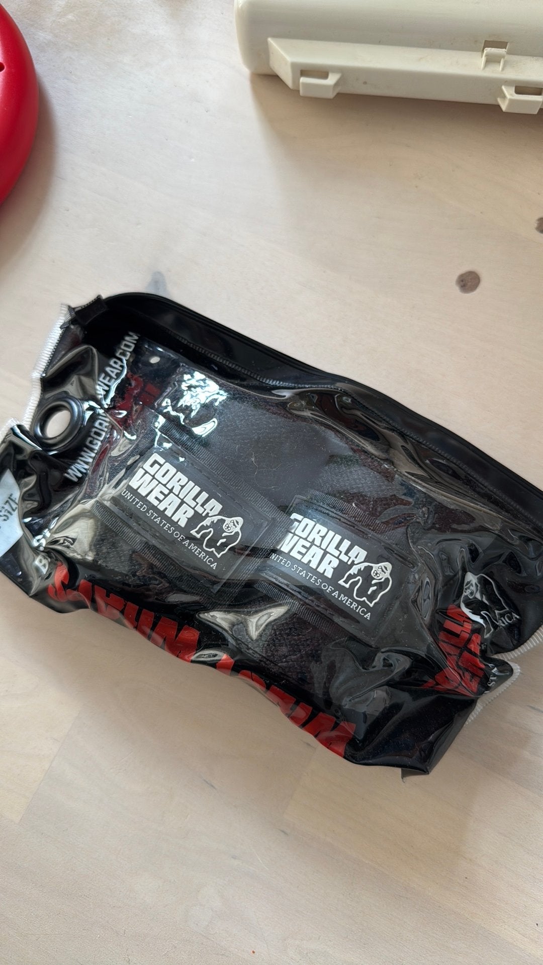 Gorilla wear wrist wraps nieuw in verpakking, Sport en Fitness, Fitnessmaterialen, Ophalen, Nieuw, Weerstandband