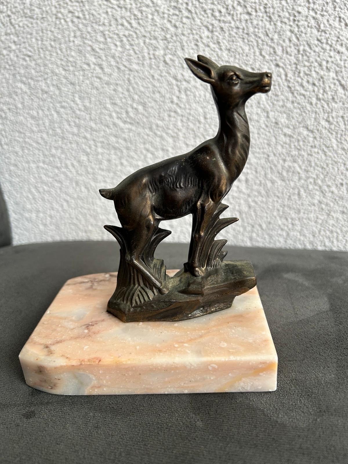 Bronzen beeldje ree op marmeren sokkel - Zeer nette staat, Minder dan 20 cm, Ophalen of Verzenden, Op sokkel, Beeld