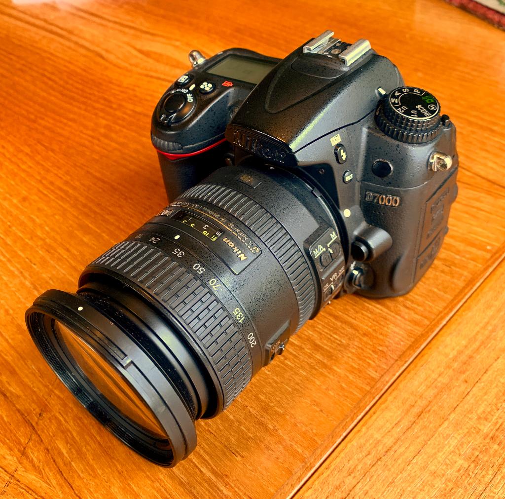 Nikon D7000 met Nikkor 18-200, Spiegelreflex, Ophalen of Verzenden, Zo goed als nieuw, 8 keer of meer