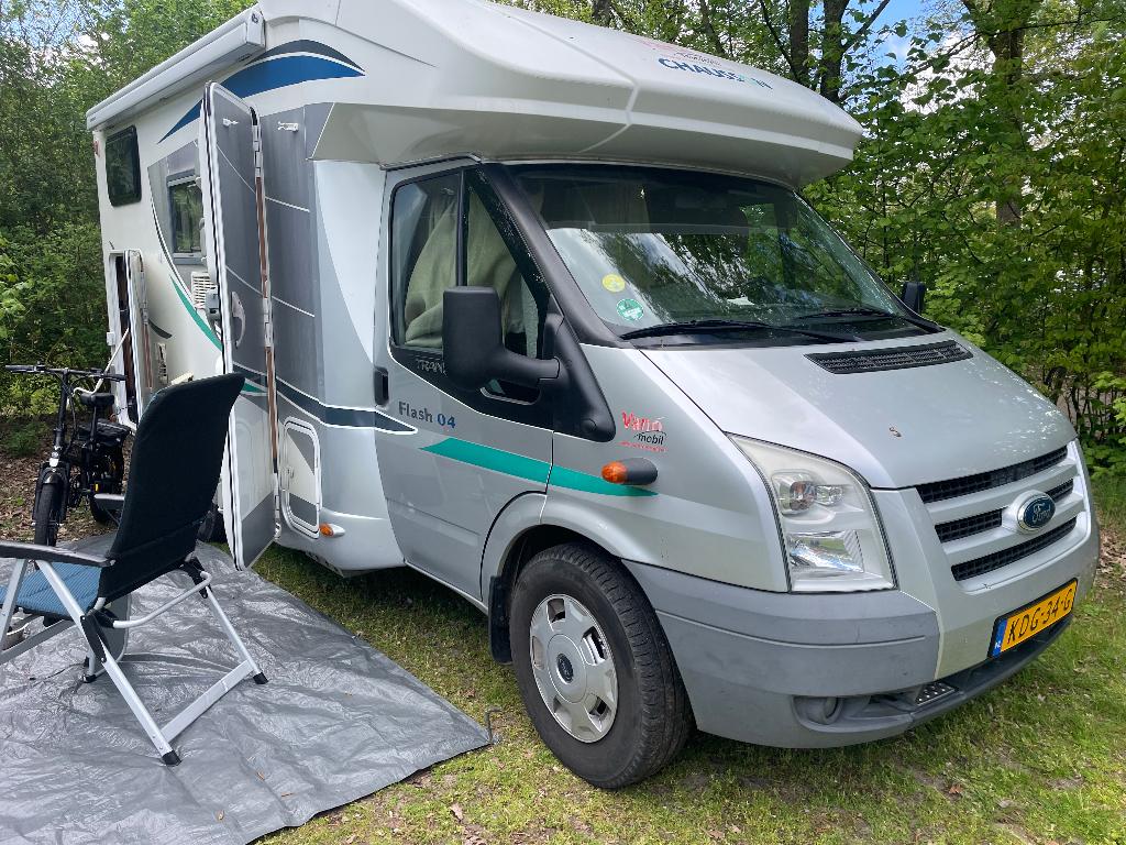 CHAUSSON FLASCH 04 Ford 140 pk 6 bak origineel 96275 km 2011, Gaslek-detector, Ford, Chausson, Luifel