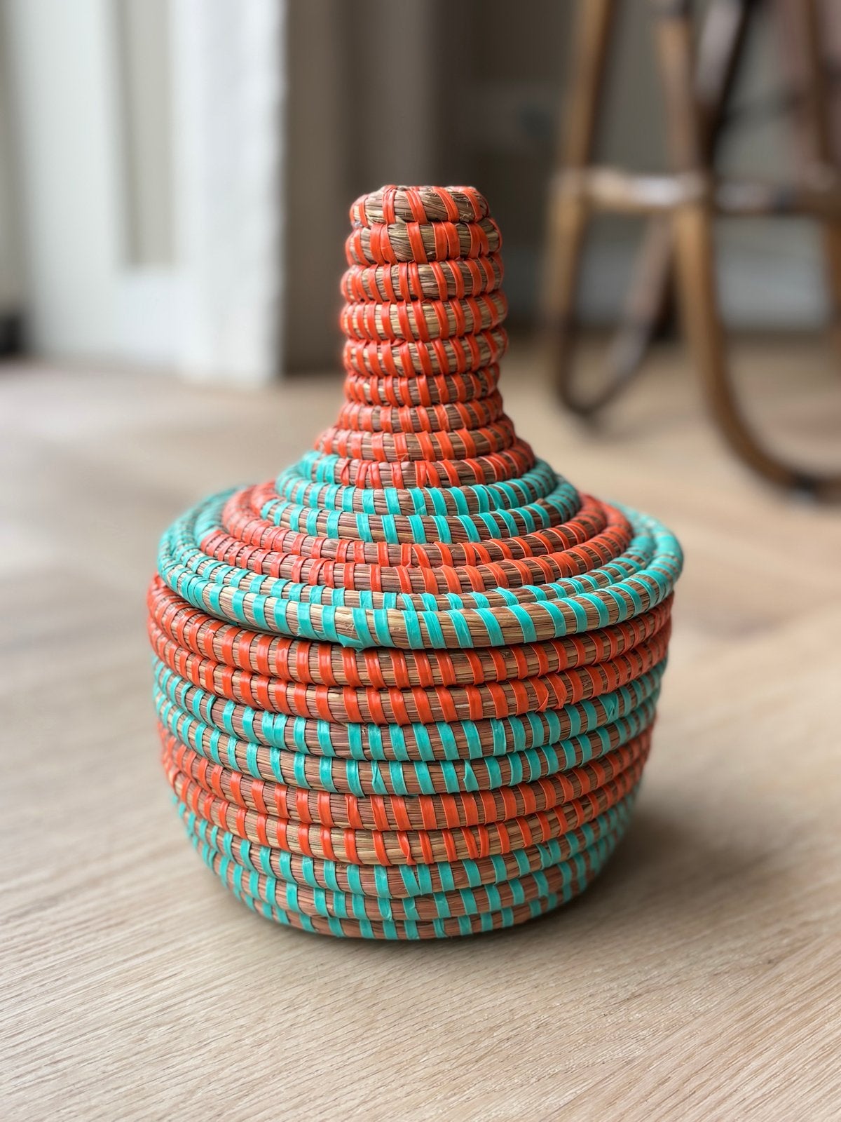 Decoratief mandje met deksel, Mand, Rond, Ophalen of Verzenden, Zo goed als nieuw