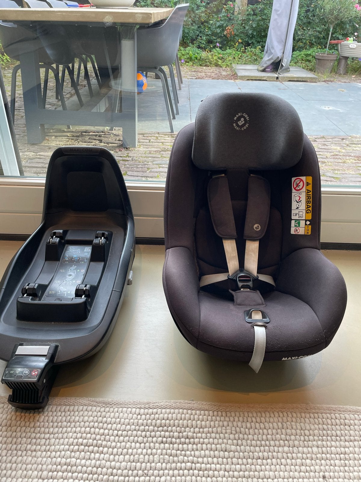 Maxi-Cosi Pearl Smart i-Size met 2wayFix base, Ophalen, 0 t/m 18 kg, Verstelbare rugleuning, Zo goed als nieuw