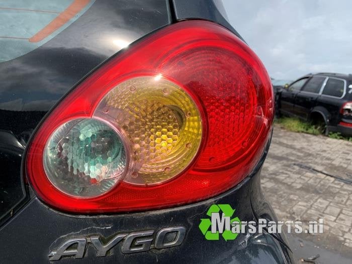 Achterlicht rechts van een Toyota Aygo, Gebruikt, -, -, Ophalen of Verzenden