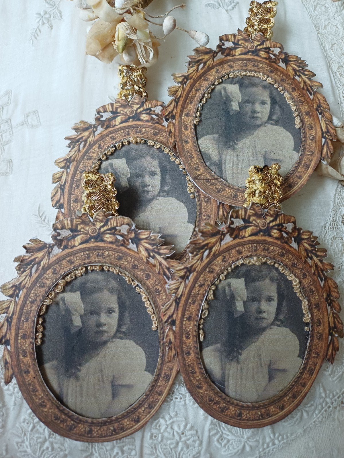 Prachtige Brocante kersthangers, antieke foto, Antiek en Kunst, Verzenden