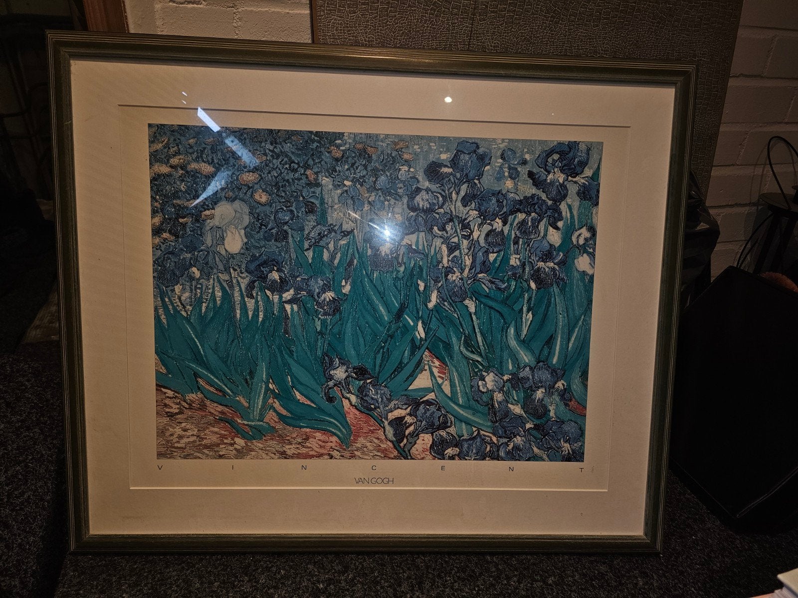 Ingelijste print van Vincent van Gogh - Irissen, Antiek en Kunst, Bloemen, Ophalen of Verzenden, Print, Papier