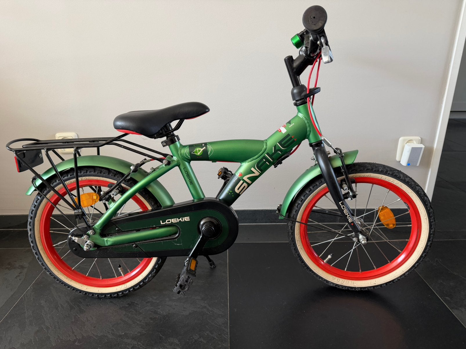 Loekie Snake 16 inch Jongensfiets, Fietsen en Brommers, Fietsen | Kinderfietsjes, Ophalen, Terugtraprem, Zijwieltjes, 16 tot 20 inch