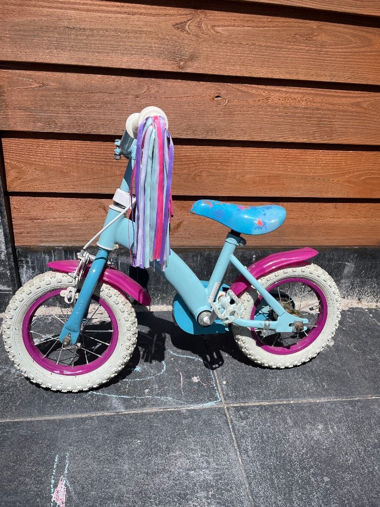 Meisjesfiets 12inch, Fietsen en Brommers, Fietsen | Kinderfietsjes, Ophalen, Terugtraprem, Zijwieltjes, Gebruikt