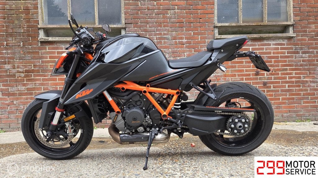 ️ KTM 1290 SuperDuke R ABS 2021 10dkm, Motoren, Traction Control, Bedrijf, 1301 cc, Meer dan 35 kW