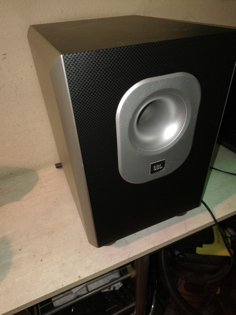 JBL SUB200230 Actieve Subwoofer – Krachtige Bass, Ophalen, Zo goed als nieuw, 120 watt of meer, Subwoofer