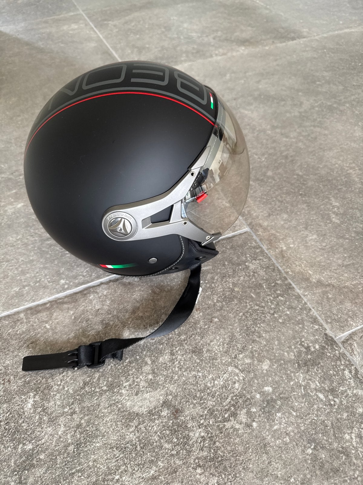 Nieuwe motorhelm - Slechts 1x gebruikt, Ophalen of Verzenden, Nieuw zonder kaartje, Heren, Overige typen