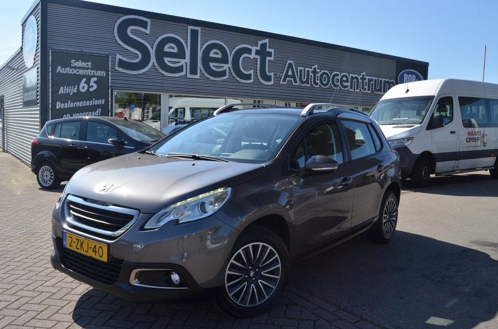 Peugeot 2008 1.2 PureTech Active| 68700KM NAP|PANO| NIEUWSTA, Auto's, Peugeot, Euro 5, Stof, Zwart, 1199 cc