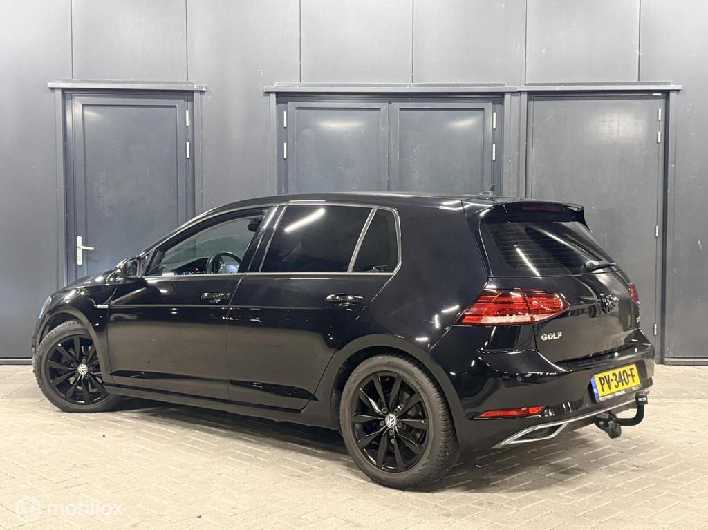 Volkswagen Golf 1.5 TSI Highline|cruise|carplay|virtual|aut, Automatische klimaatregeling, Euro 6, 4 cilinders, Zwart