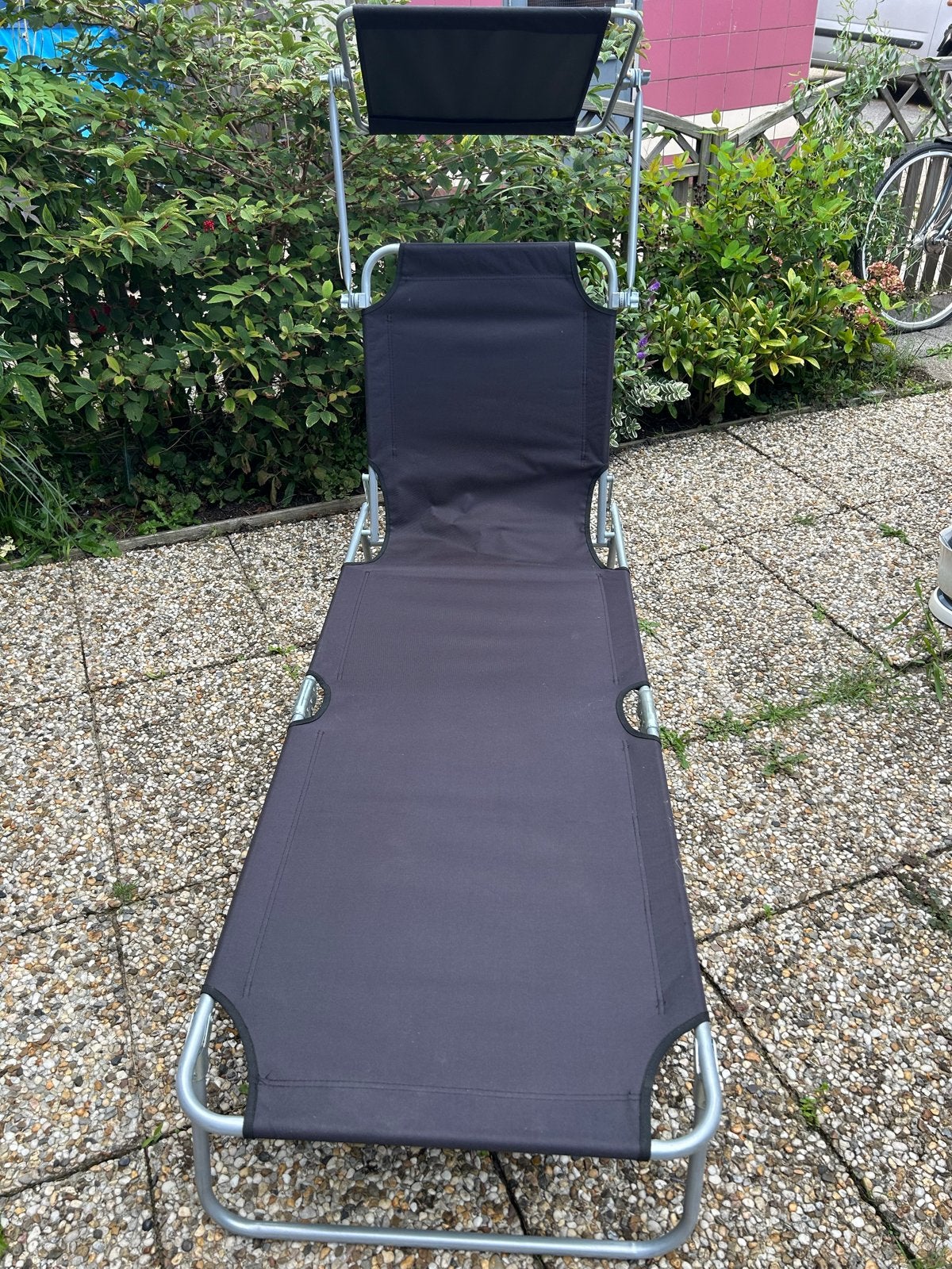 Ligbed met zonnescherm - Zwart en grijs, Tuin en Terras, Ophalen, Gebruikt, Metaal, Verstelbaar