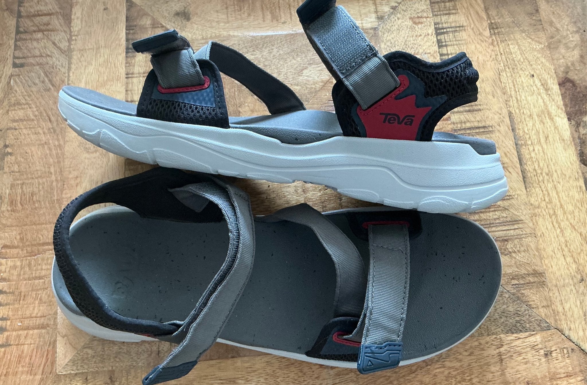 Teva sandalen - Comfortabele en stevige wandelsandalen., Kleding | Heren, Schoenen, Ophalen of Verzenden, Nieuw, Sandalen