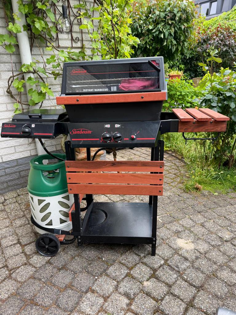 Lavasteen gasbarbecue, Tuin en Terras, Gasbarbecues, Ophalen of Verzenden, Gebruikt