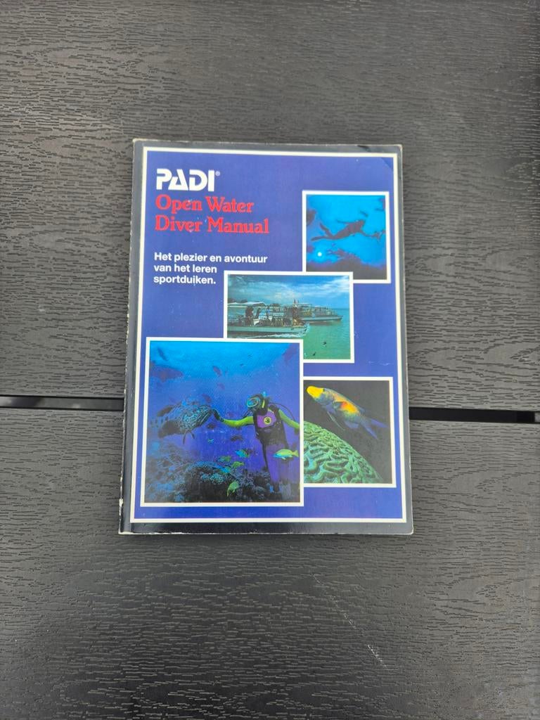 PADI Open Water Diver Manual, Ophalen of Verzenden, Gelezen, Overige onderwerpen