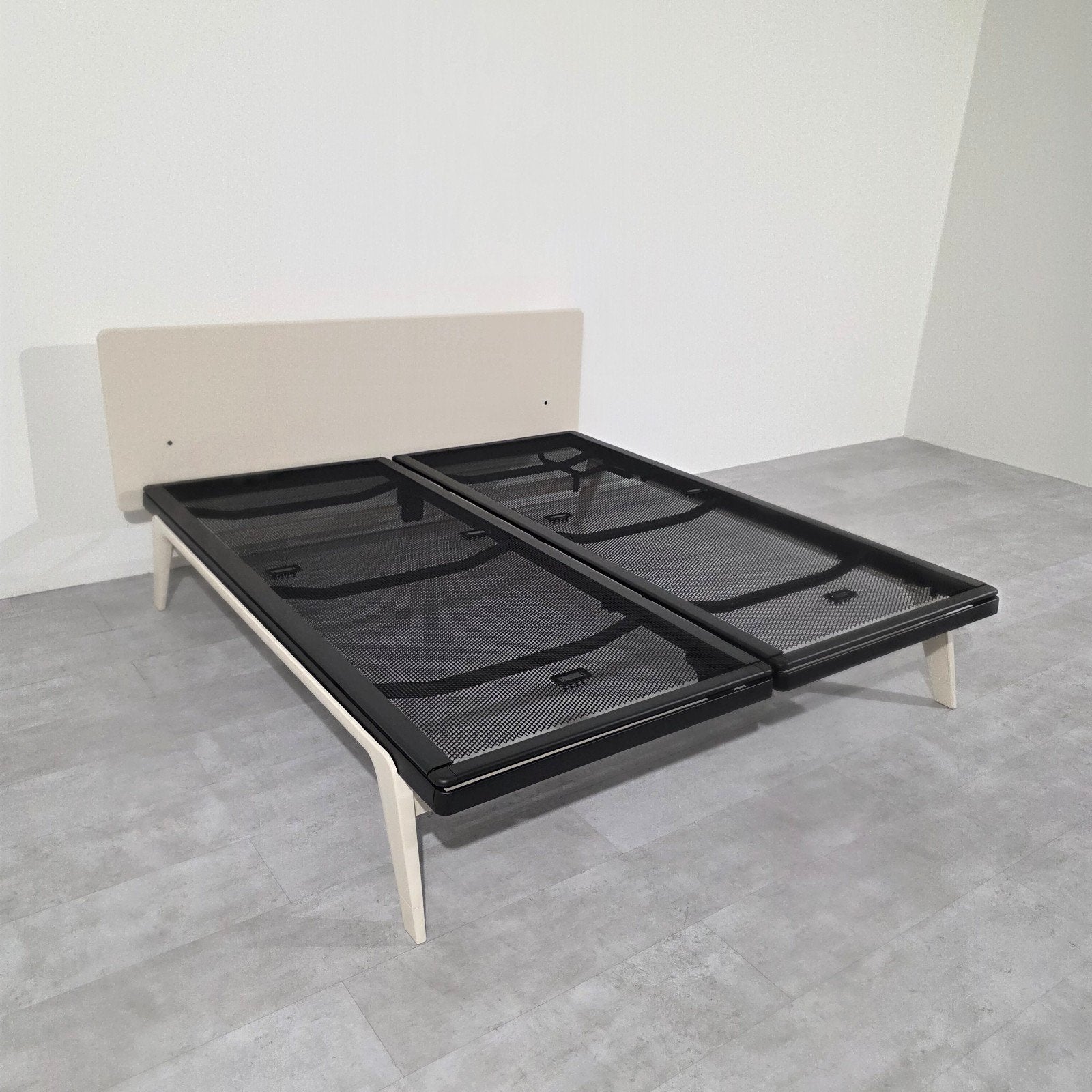 Showroommodel Auping Original Bed 180x200 Sand Beige, Ophalen of Verzenden, Tweepersoons, Stof, 180 cm