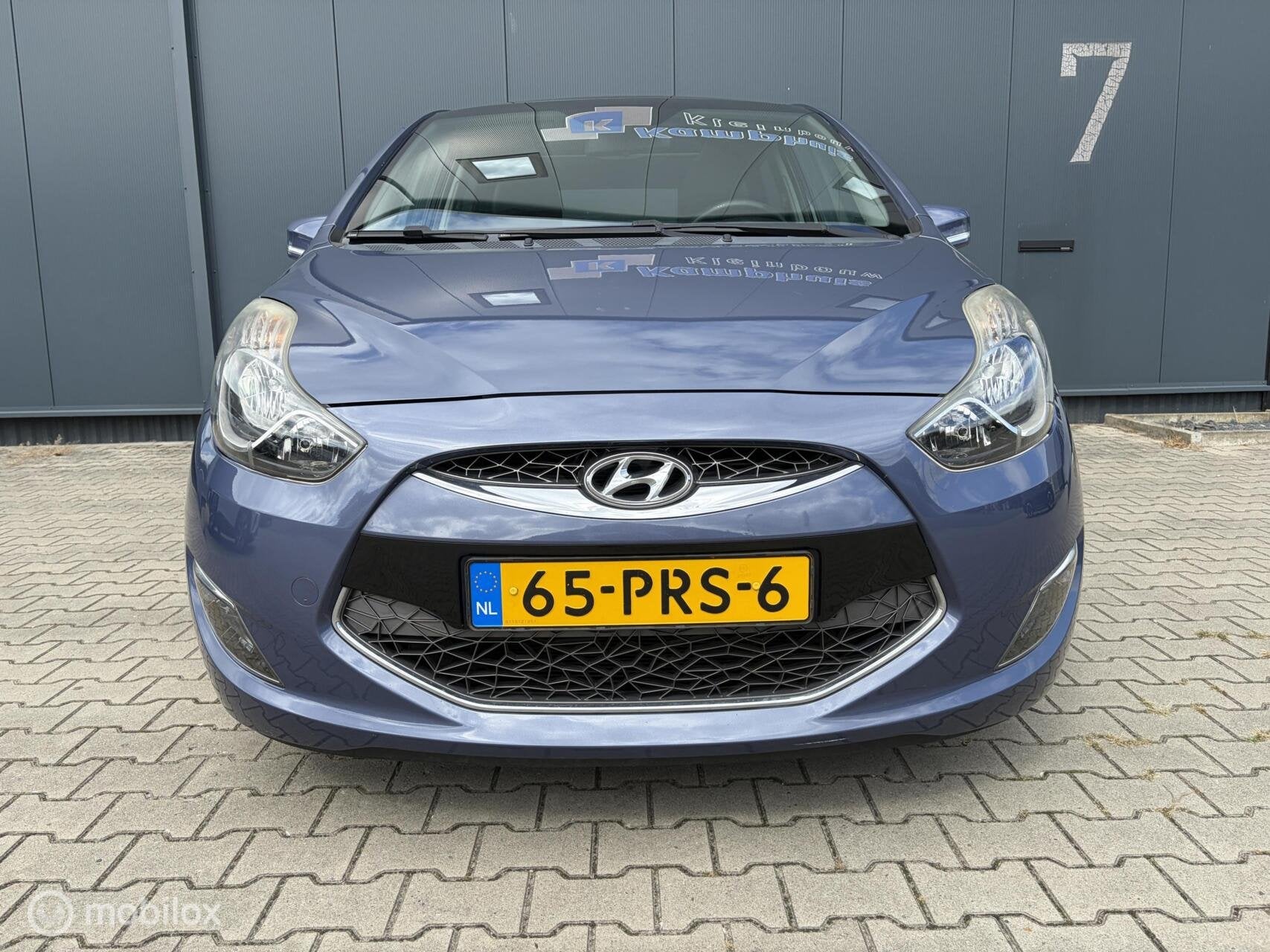 Hyundai ix20 1.6i i-Catcher 1ste eigenaar Camera Navi Clima, Auto's, Voorwielaandrijving, 125 pk, Gebruikt, 4 cilinders