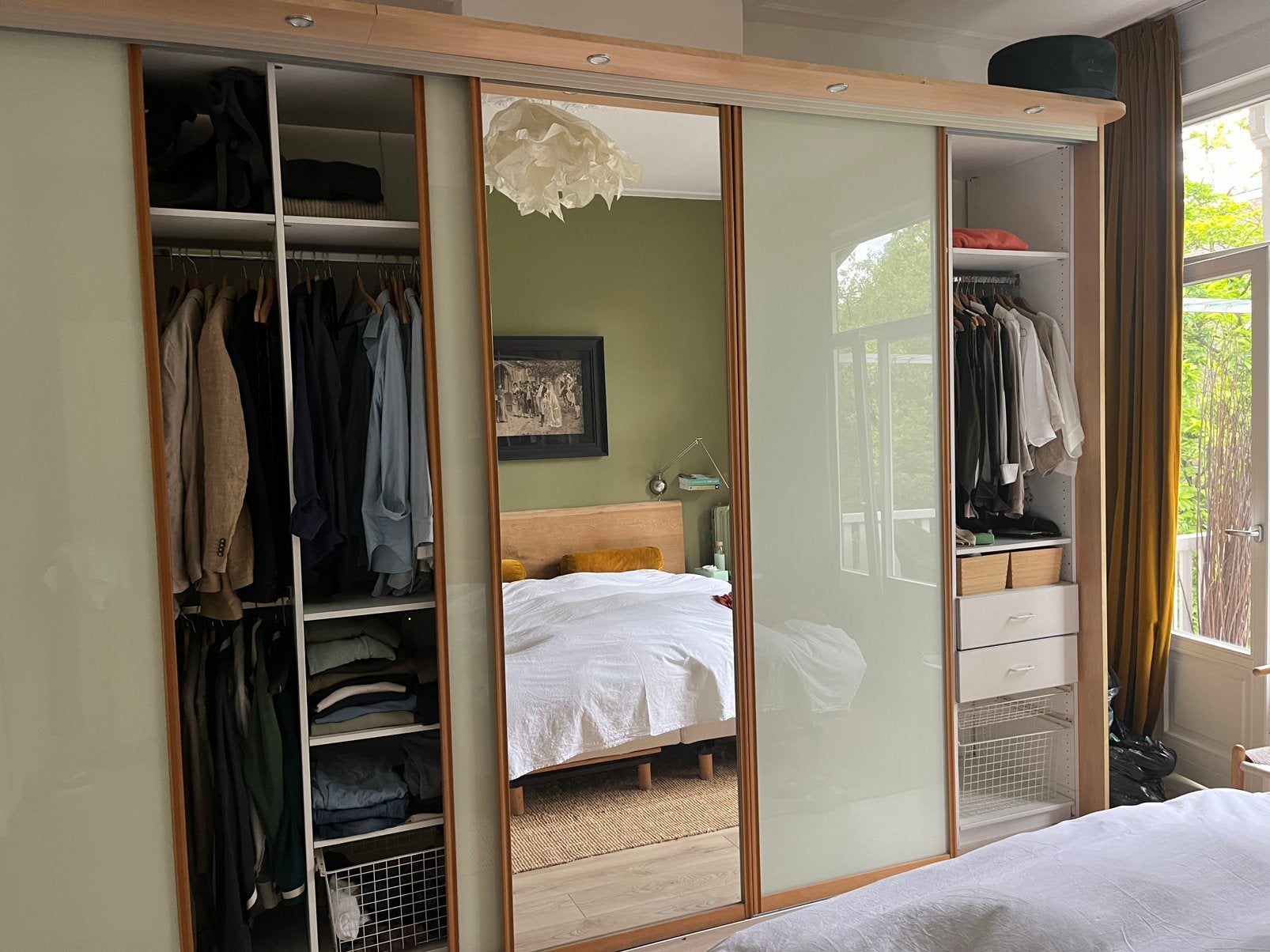 Kledingkast met schuifdeuren, Huis en Inrichting, Kasten | Kledingkasten, Ophalen, Zo goed als nieuw, 50 tot 75 cm, 200 cm of meer
