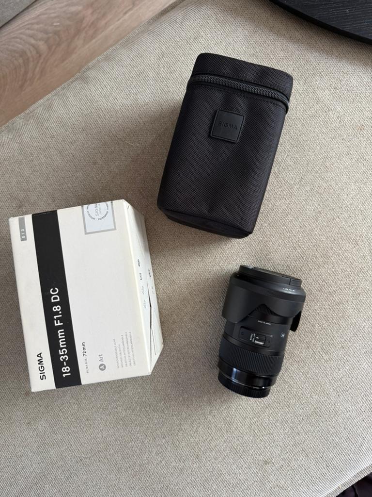 Sigma 18-35mm lens F1.8 DC, Ophalen, Zo goed als nieuw, Overige merken