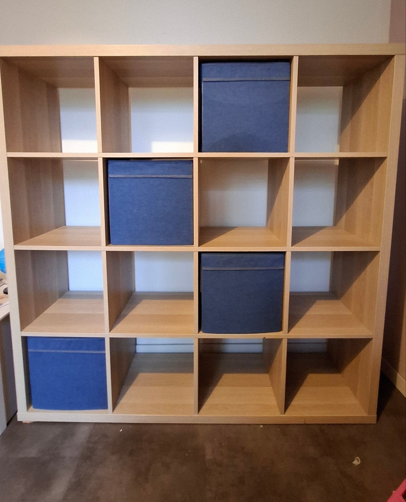 IKEA Kallax Kast met 16 vakken - Lichtbruin, Huis en Inrichting, Ophalen, Met plank(en), Gebruikt, 100 tot 150 cm