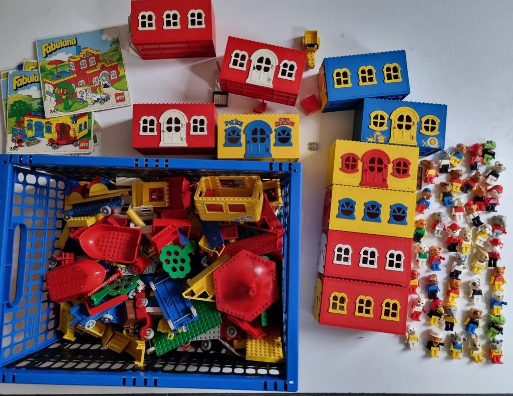 Grote partij vintage lego fabuland met huisjes en figuren, Inclusief minifiguren, Gebruikt, Ophalen of Verzenden, Duplo