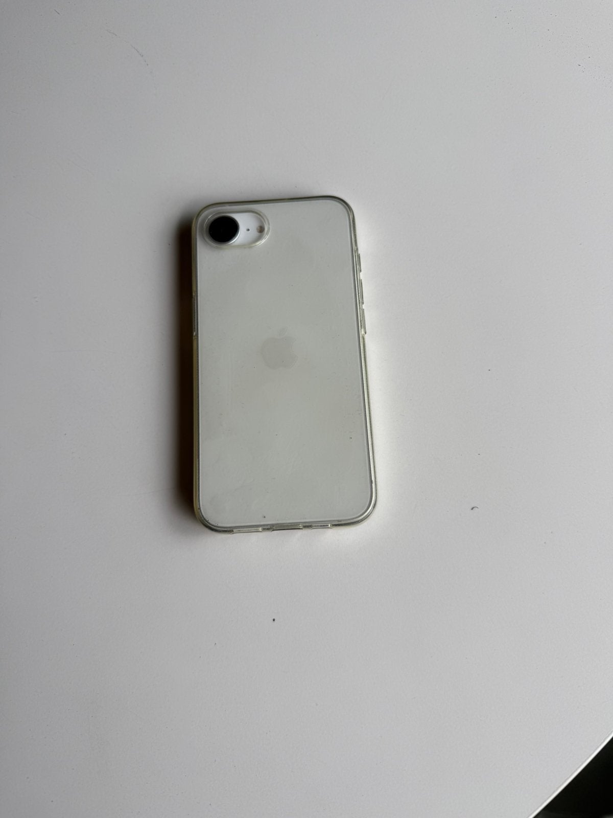 Foto 8 van Iphone 16e nieuwstaat batterij 100%