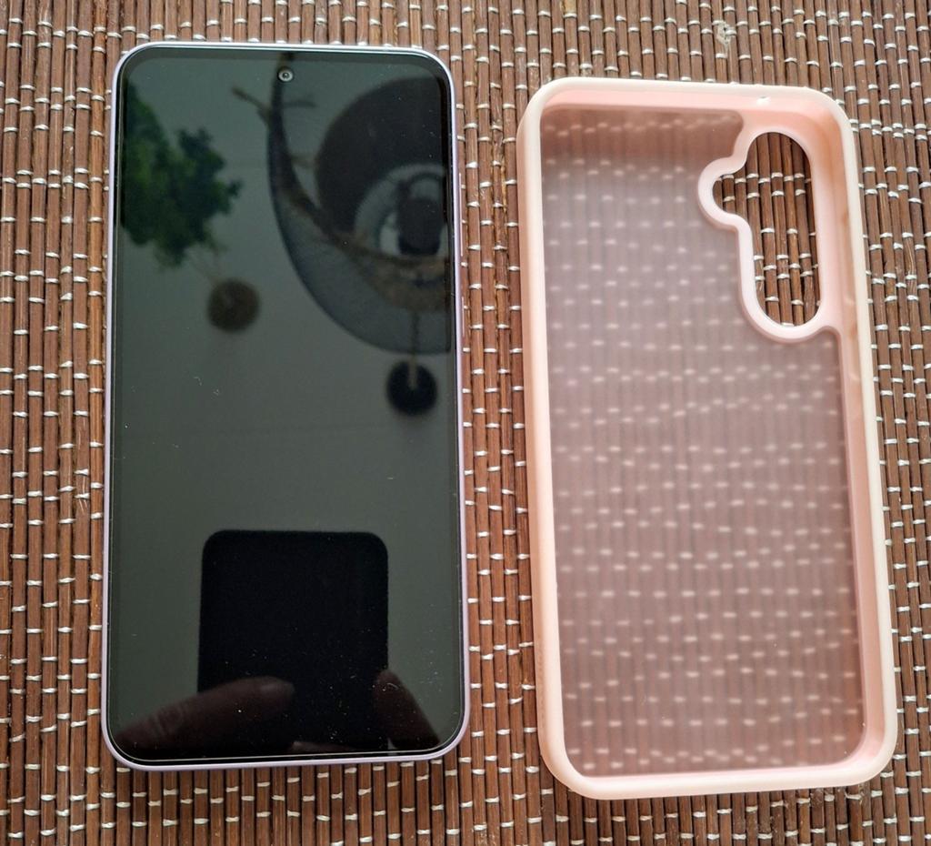 Samsung Galaxy A35 lila - Krasvrij en in goede staat, Touchscreen, Ophalen of Verzenden, Zo goed als nieuw, Roze