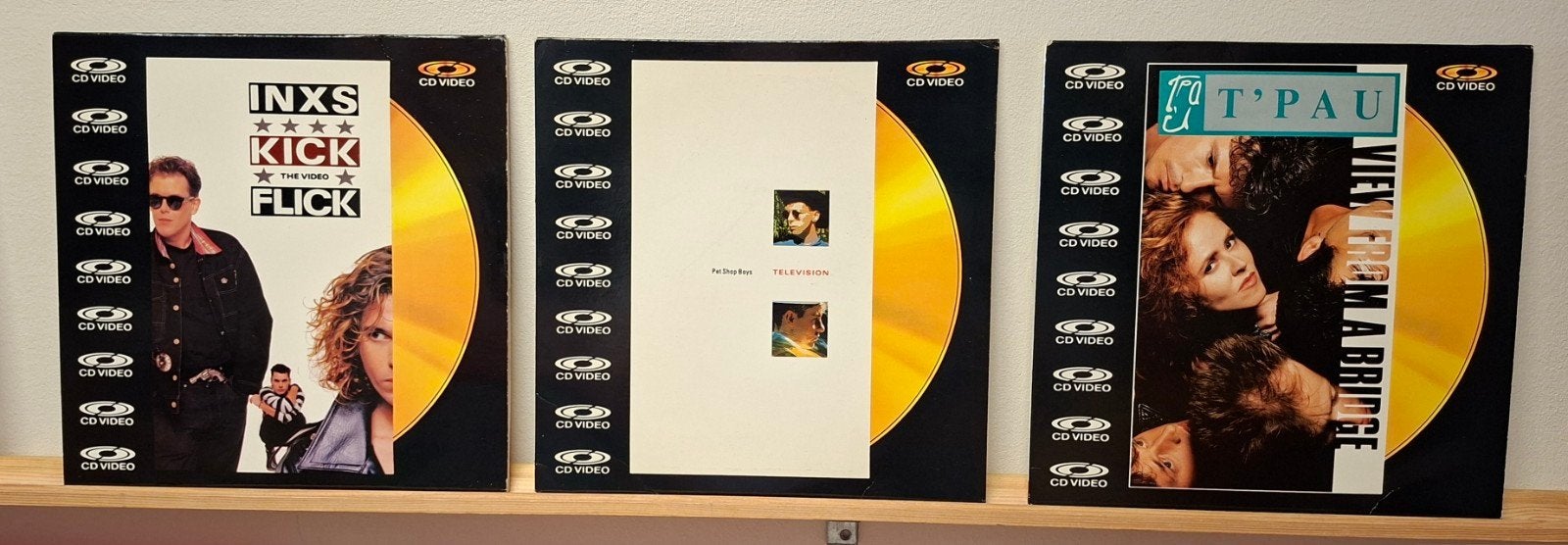 Laserdisc 8-inch.  INXS / Pet Shop Boys / T'Pau, Ophalen of Verzenden, Zo goed als nieuw, Pop