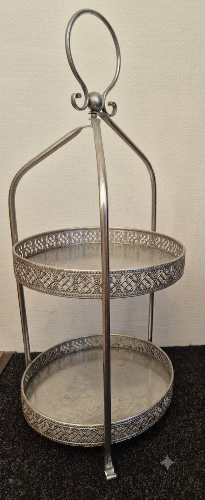 Zilveren etagère 2-laags, hoogte 85cm, Huis en Inrichting, Woonaccessoires | Etagères, Ophalen, Gebruikt, Etagère, Metaal
