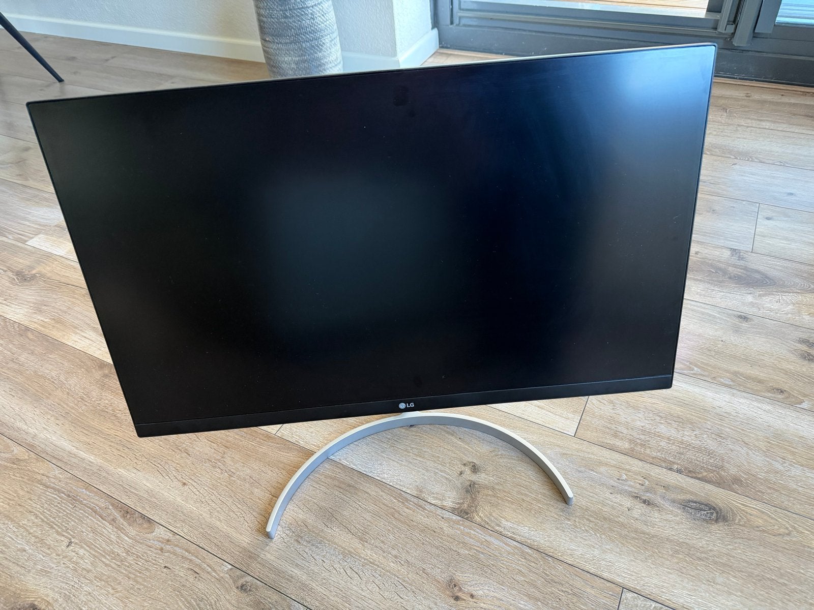 LG 27UL850-W 4K UHD Monitor - Zo goed als nieuw