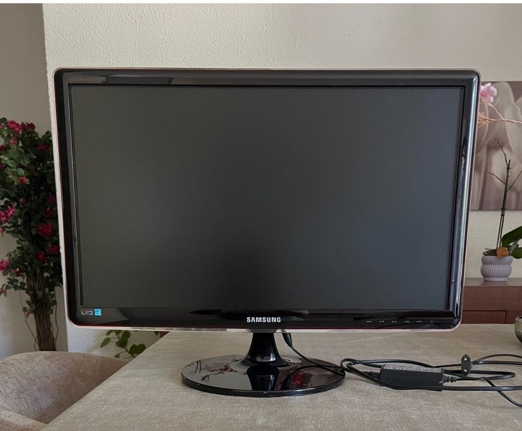 Samsung SyncMaster S24A380 24 inch Full HD monitor, Kantelbaar, Full HD, Zo goed als nieuw, Samsung