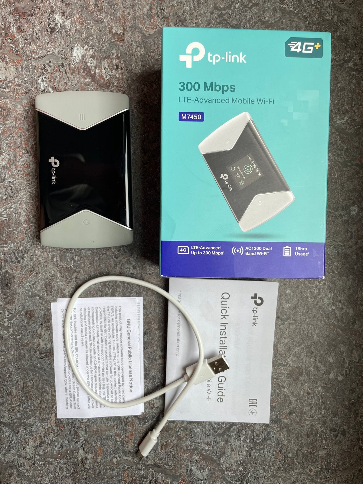 TP-Link M7450 MIFI Router 300Mbps, Computers en Software, Routers en Modems, Ophalen of Verzenden, Zo goed als nieuw, TP-Link