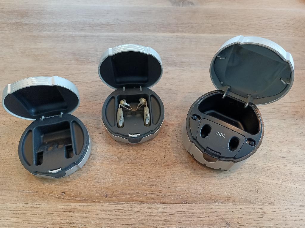 Siemens eCharger/lader en opbergdozen voor hoortoestellen, Ophalen of Verzenden, Zo goed als nieuw