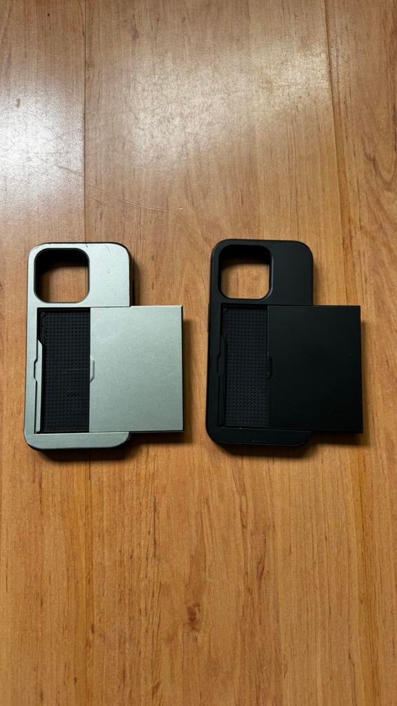 Gratis hoesjes met portomenee voor iPhone 15 pro, Ophalen, Zo goed als nieuw