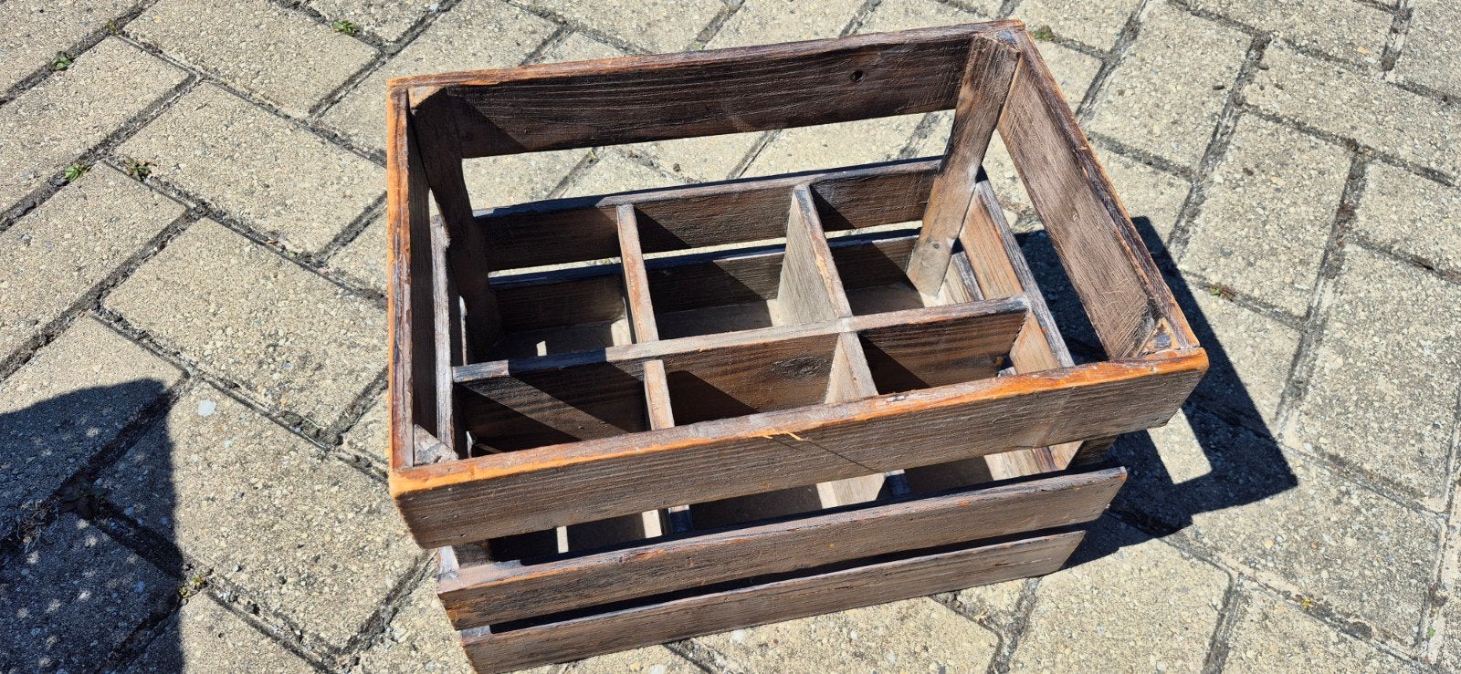 Vintage houten krat met vakken, Doe-het-zelf en Verbouw, Ophalen, Gebruikt, Krat