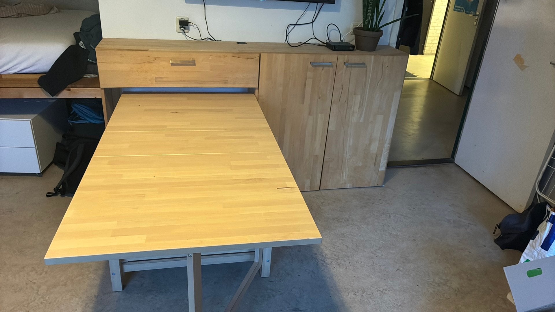 Uitschuifbare eettafel met opbergruimte en stoelen, Ophalen, Gebruikt, 100 tot 150 cm, Tot twee personen