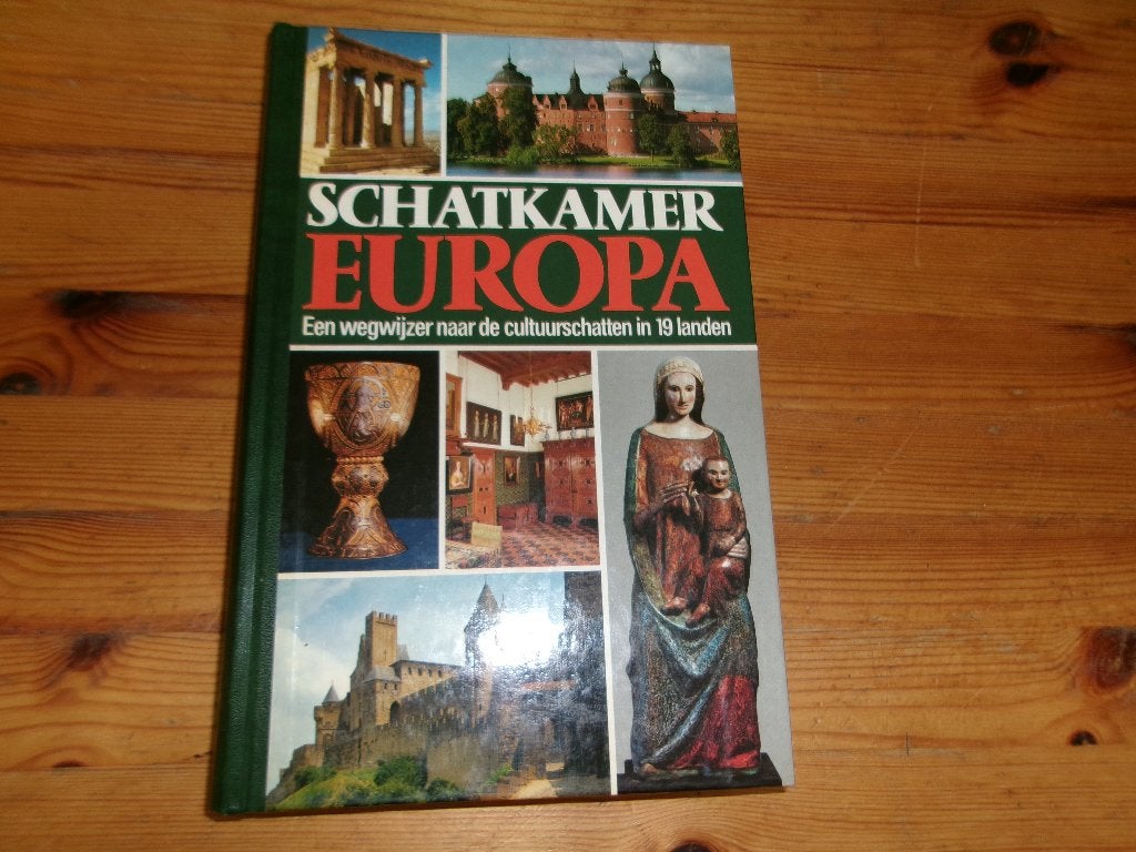 Schatkamer Europa - R.A.B. van Houten, Ophalen of Verzenden, Gelezen, Europa
