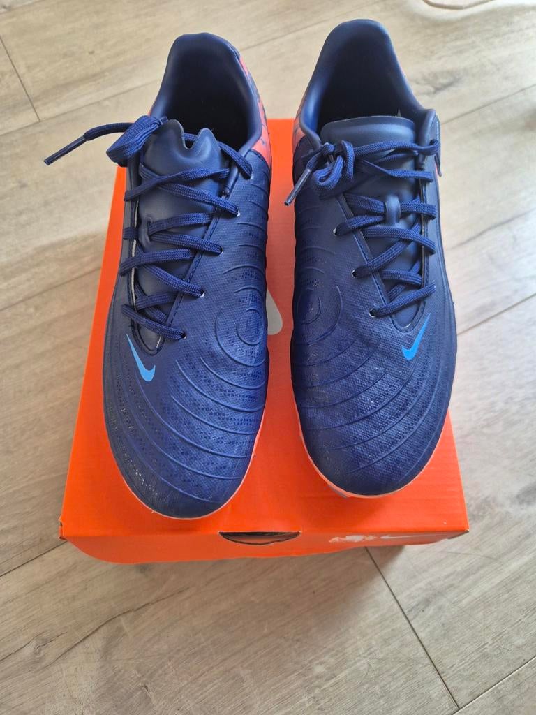 Nike voetbalschoenen, Auto-onderdelen, Accu's en Toebehoren, Ophalen of Verzenden